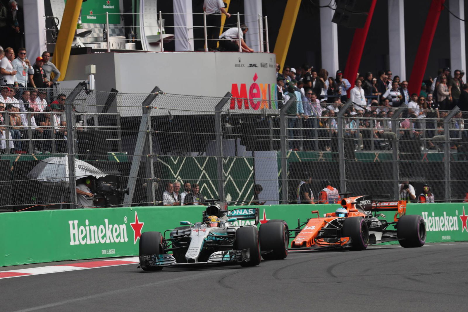 Stewart: Hamilton can challenge Schumacher, Fangio records