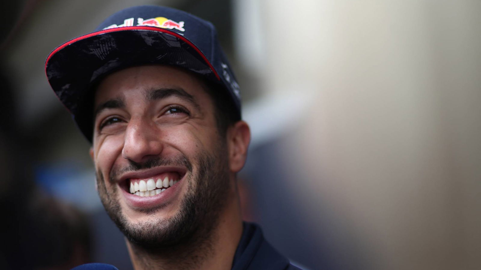 Ricciardo 'pillow fighting' new MGU-H for Red Bull