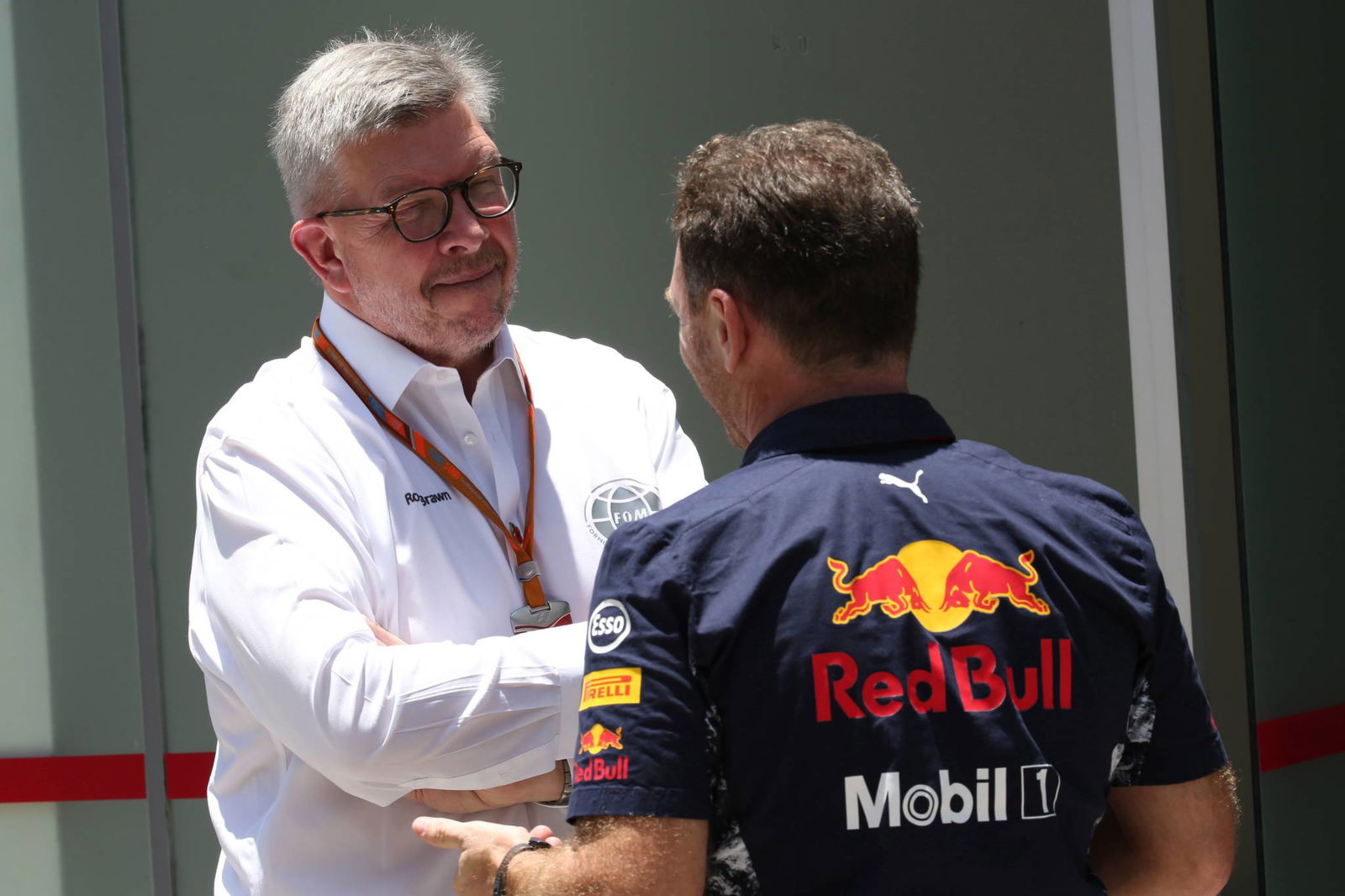 Villeneuve suggests Mercedes should replace Bottas