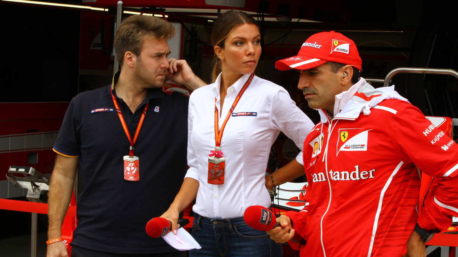 F1 mengumumkan kesepakatan TV diperpanjang untuk Sky Italia