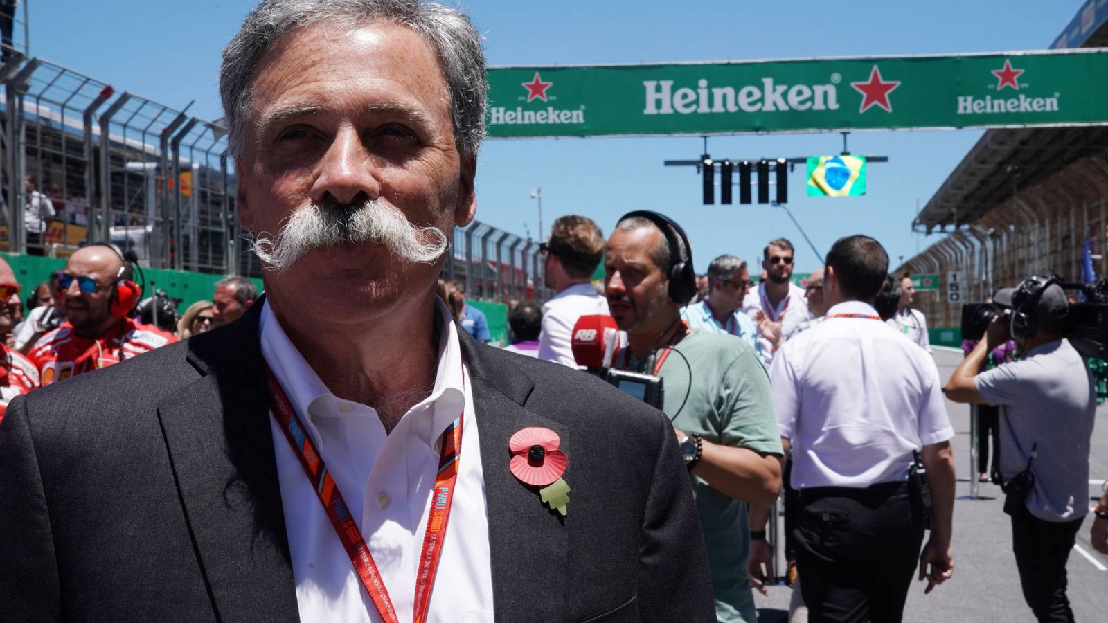 Carey defends F1, calls FE 'more of a street party'