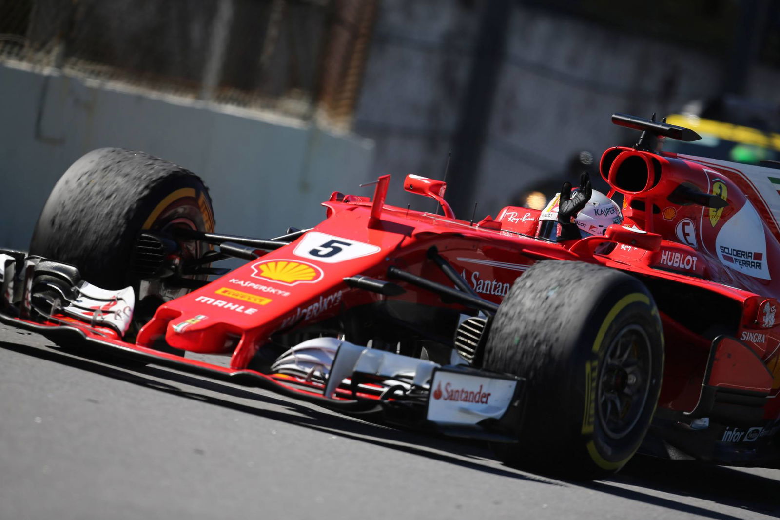 Vettel fastest in opening Abu Dhabi F1 practice