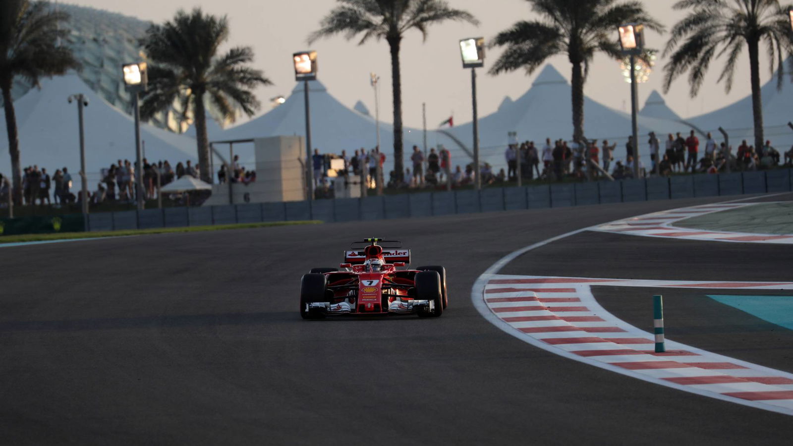 Raikkonen tops opening day of Abu Dhabi F1 test