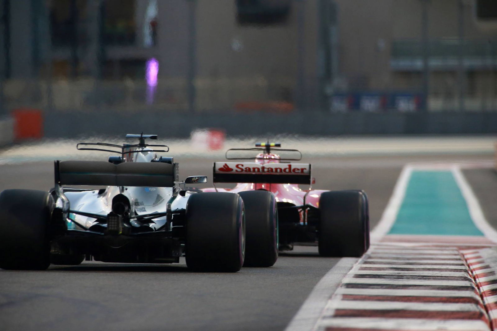 Hamilton heads up Mercedes 1-2 in final Abu Dhabi practice