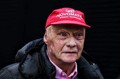 Lauda passing leaves a void in F1 – Wolff