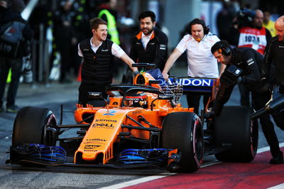 McLaren hits early trouble as F1 testing resumes