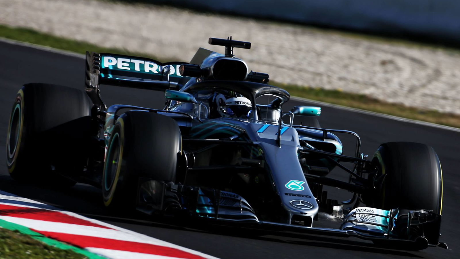 Bottas: Tidak ada gunanya marah ketika Lewis mengalahkan saya