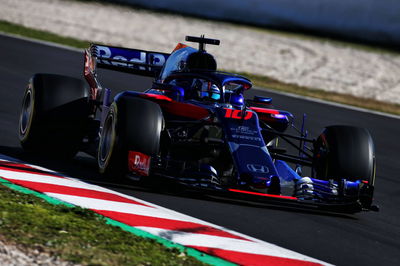 Brake issue limits Gasly's running in Barcelona