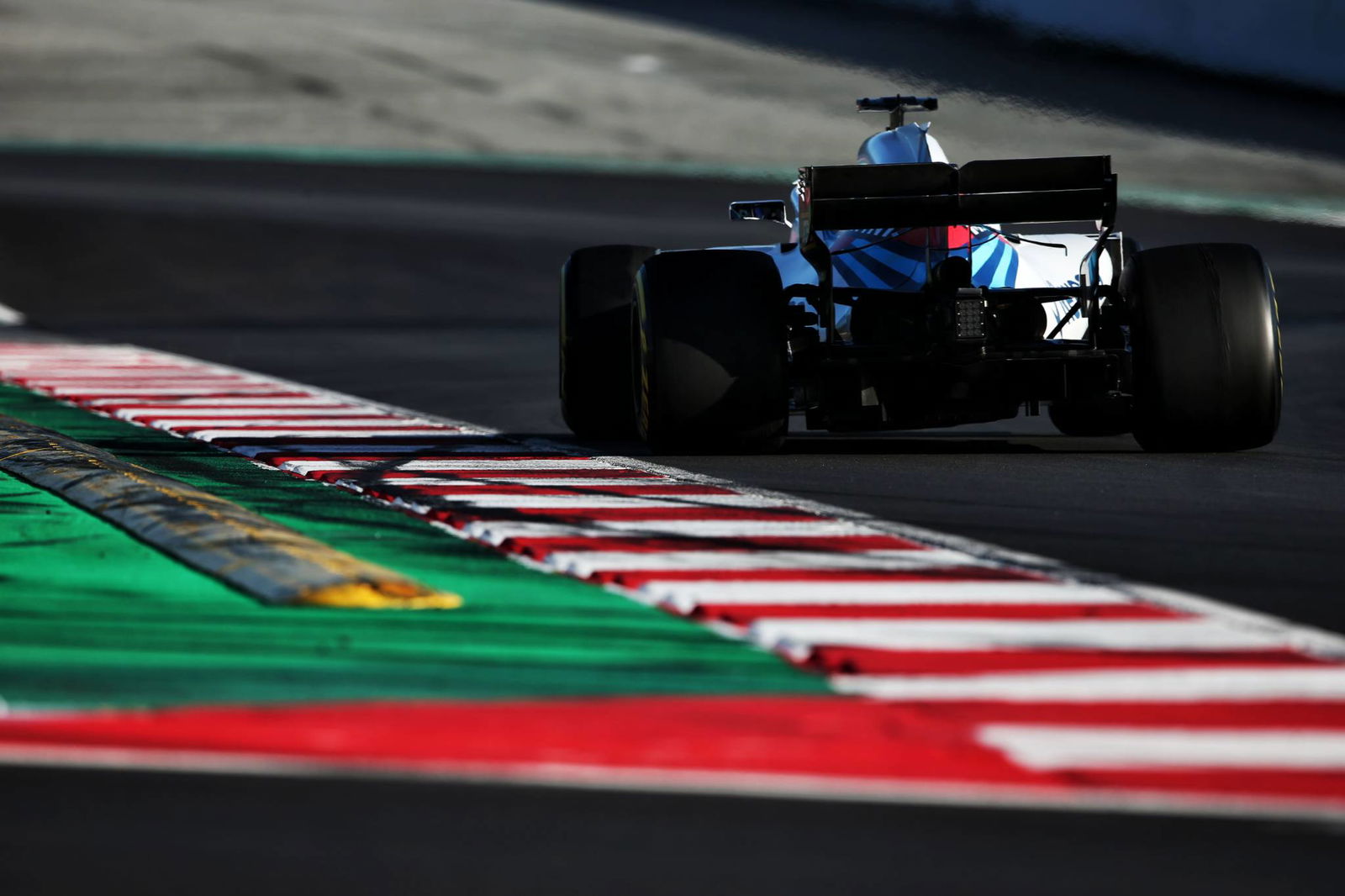 Perez sees similarities in Max from his McLaren year 