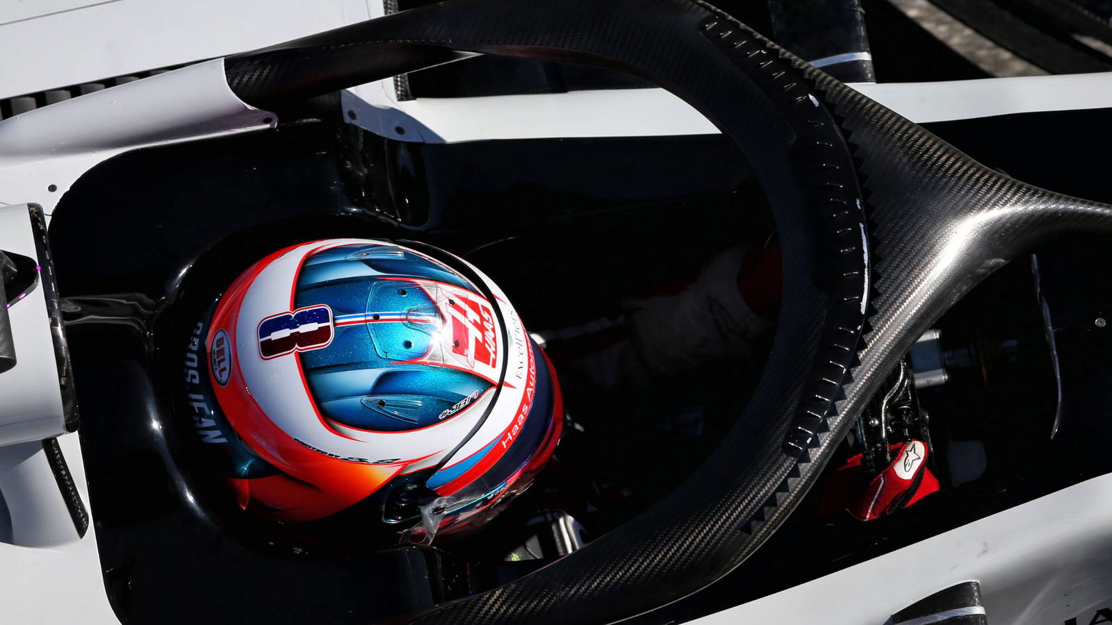 “Halo a transition phase”, Grosjean urges F1 to push developments