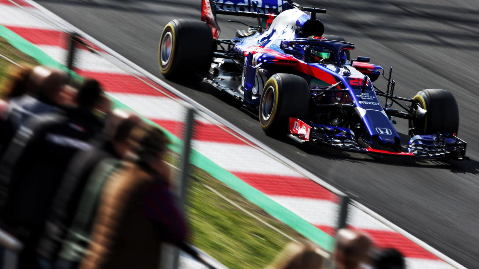 Hartley: Suasana di Toro Rosso meningkat bersama Honda