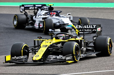 Daniel Ricciardo (AUS) Renault F1 Team RS20.