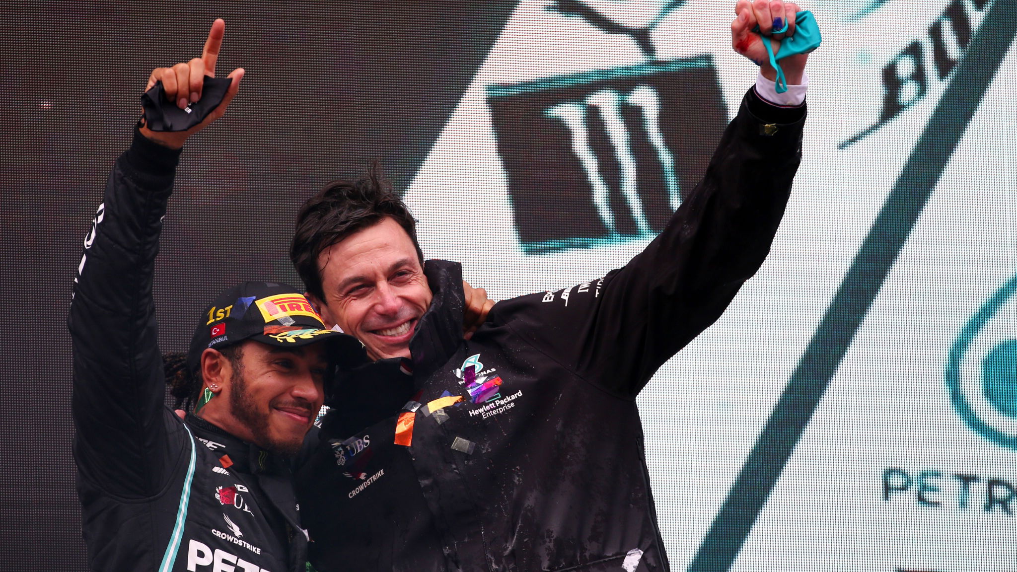 Race winner Le