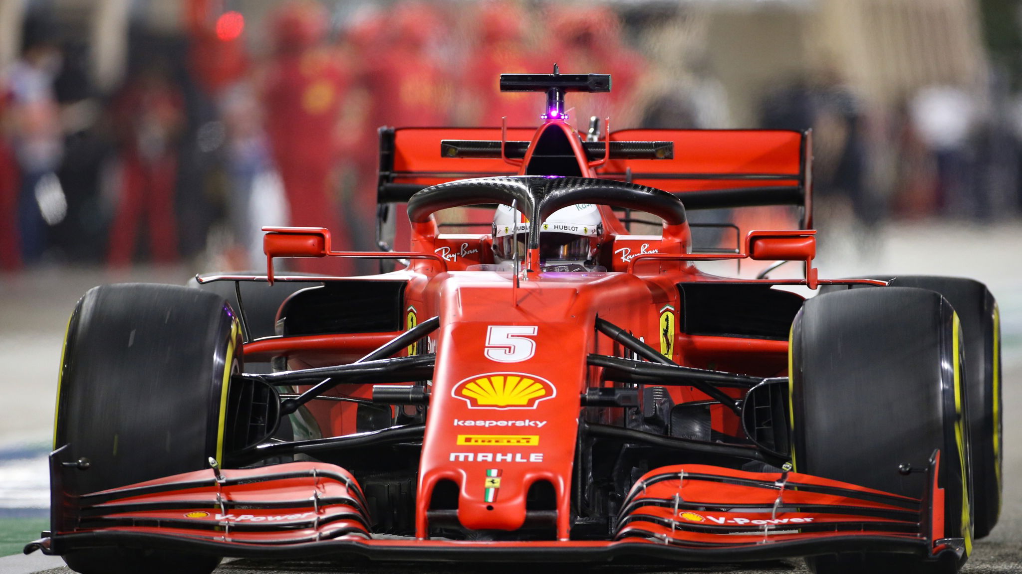 Sebastian Vettel (GER) Ferrari SF1000.