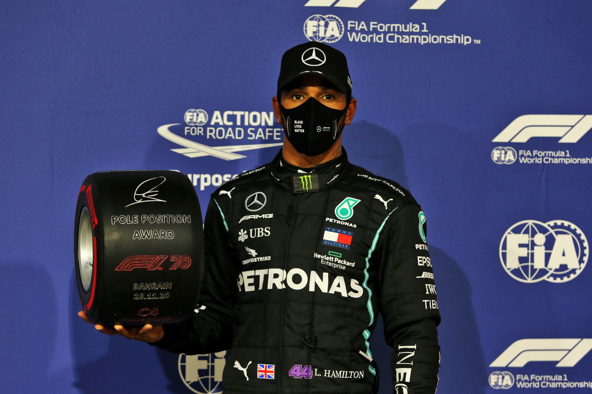 Lewis Hamilton (GBR) Mercedes AMG F1 celebrates with the Pirelli Pole Position Award in parc ferme.