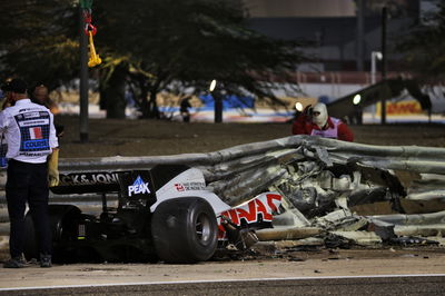 The heavily damaged Haas F1 