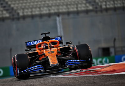 Carlos Sainz Jr (ESP) McLaren MCL35.