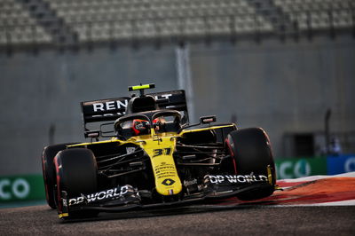 Esteban Ocon (FRA) Renault F1 Team RS20.