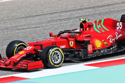 Carlos Sainz Jr (ESP) Ferrari SF-21.