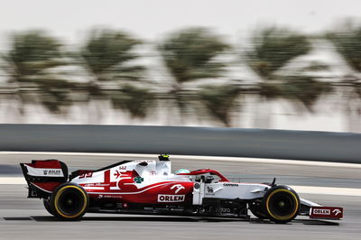 Antonio Giovinazzi (ITA) Alfa Romeo Racing C41.