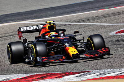 Sergio Perez (MEX) Red Bull Racing RB16B.