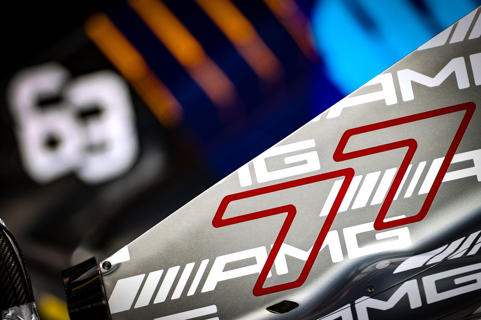 Valtteri Bottas (FIN), Mercedes AMG F1 and George Russell (GBR), Williams Racing 