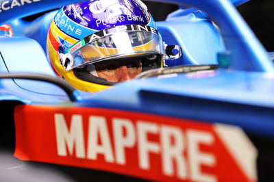 Fernando Alonso (ESP) Alpine F1 Team A521.