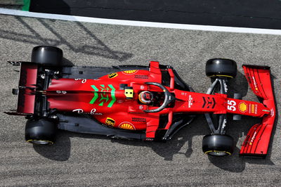 Carlos Sainz Jr (ESP) Ferrari SF-21.