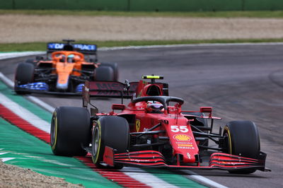 Carlos Sainz Jr (ESP) Ferrari SF-21.