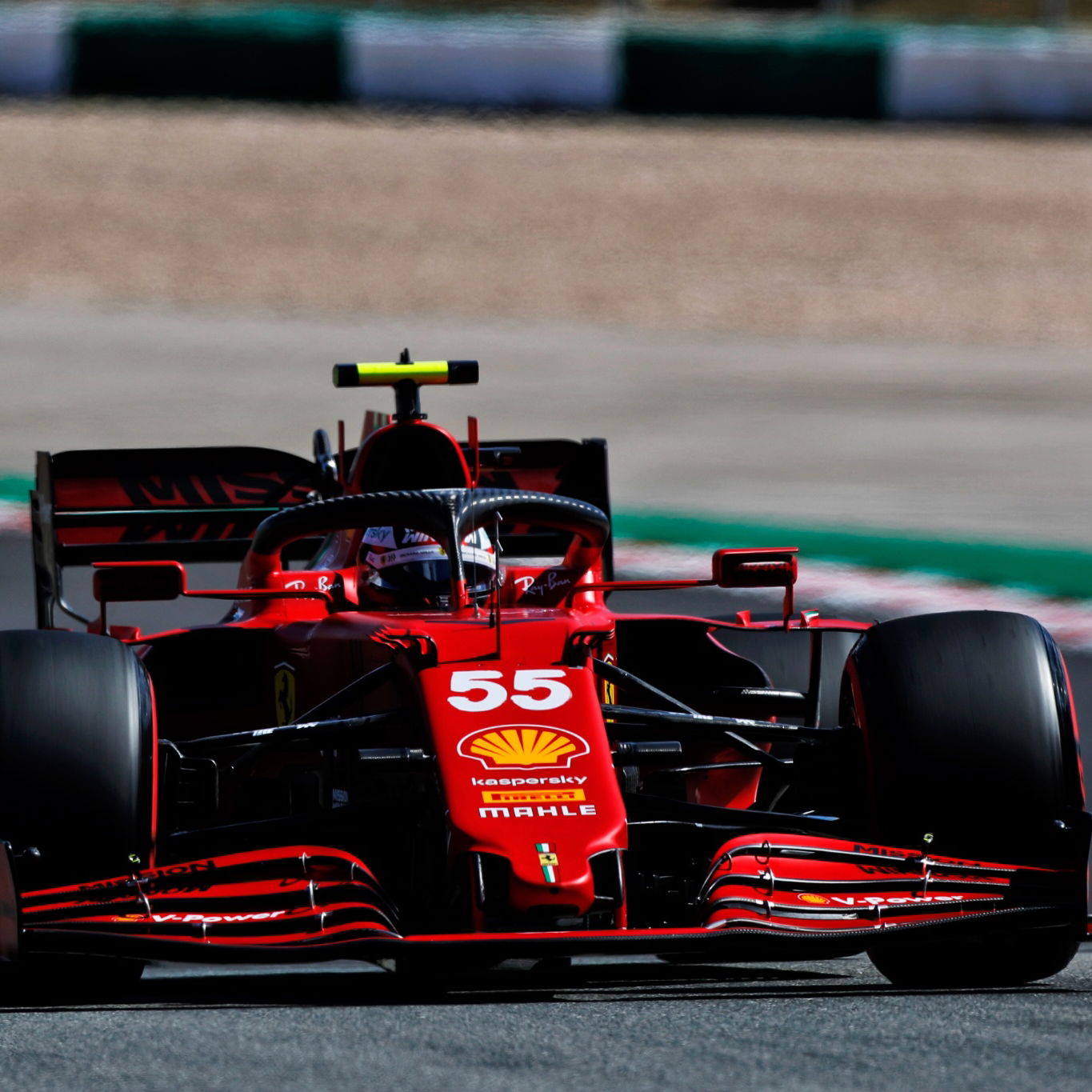 Carlos Sainz Jr (ESP) Ferrari SF-21.
