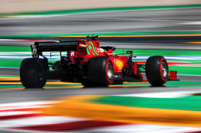 Carlos Sainz Jr (ESP) Ferrari SF-21.