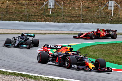 Max Verstappen (NLD) Red Bull Racing RB16B.