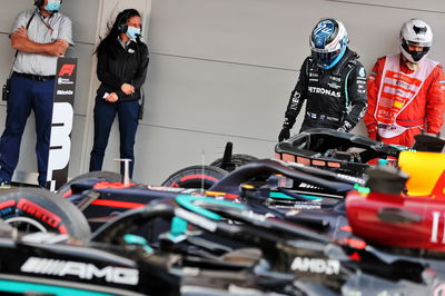 Valtteri Bottas (FIN) Mercedes AMG F1 W12 in parc ferme.