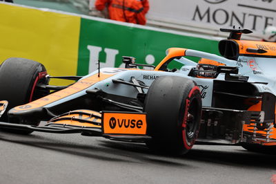 Daniel Ricciardo (AUS) McLaren MCL35M.