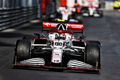 Antonio Giovinazzi (ITA) Alfa Romeo Racing C41.