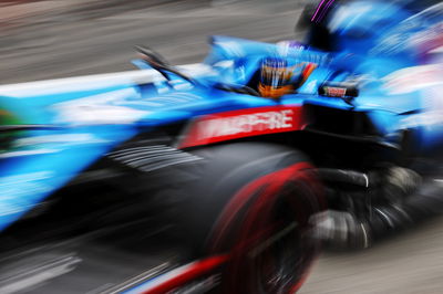 Fernando Alonso (ESP) Alpine F1 Team A521.