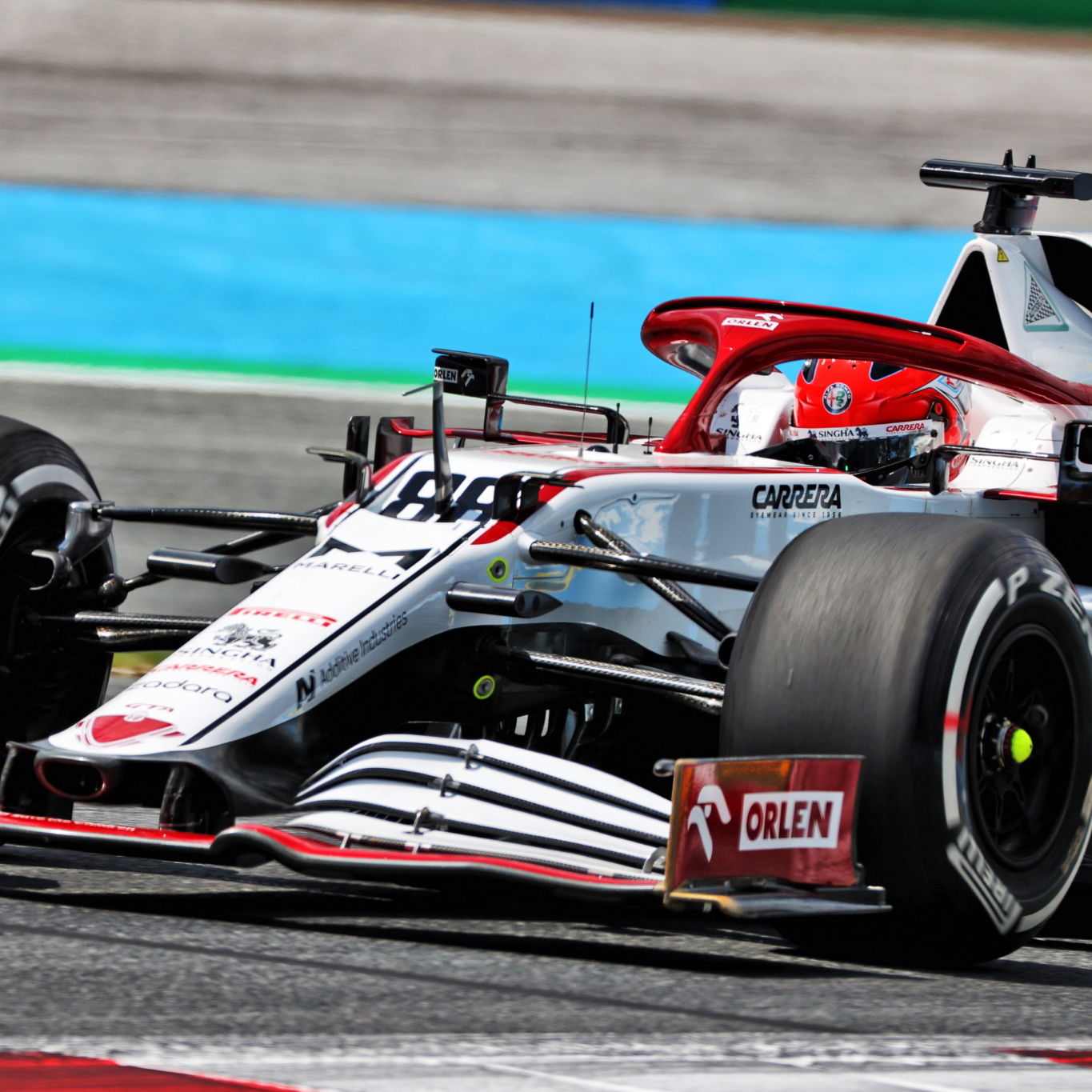 Robert Kubica (POL) Alfa Romeo Racing C39 Reserve Driver.