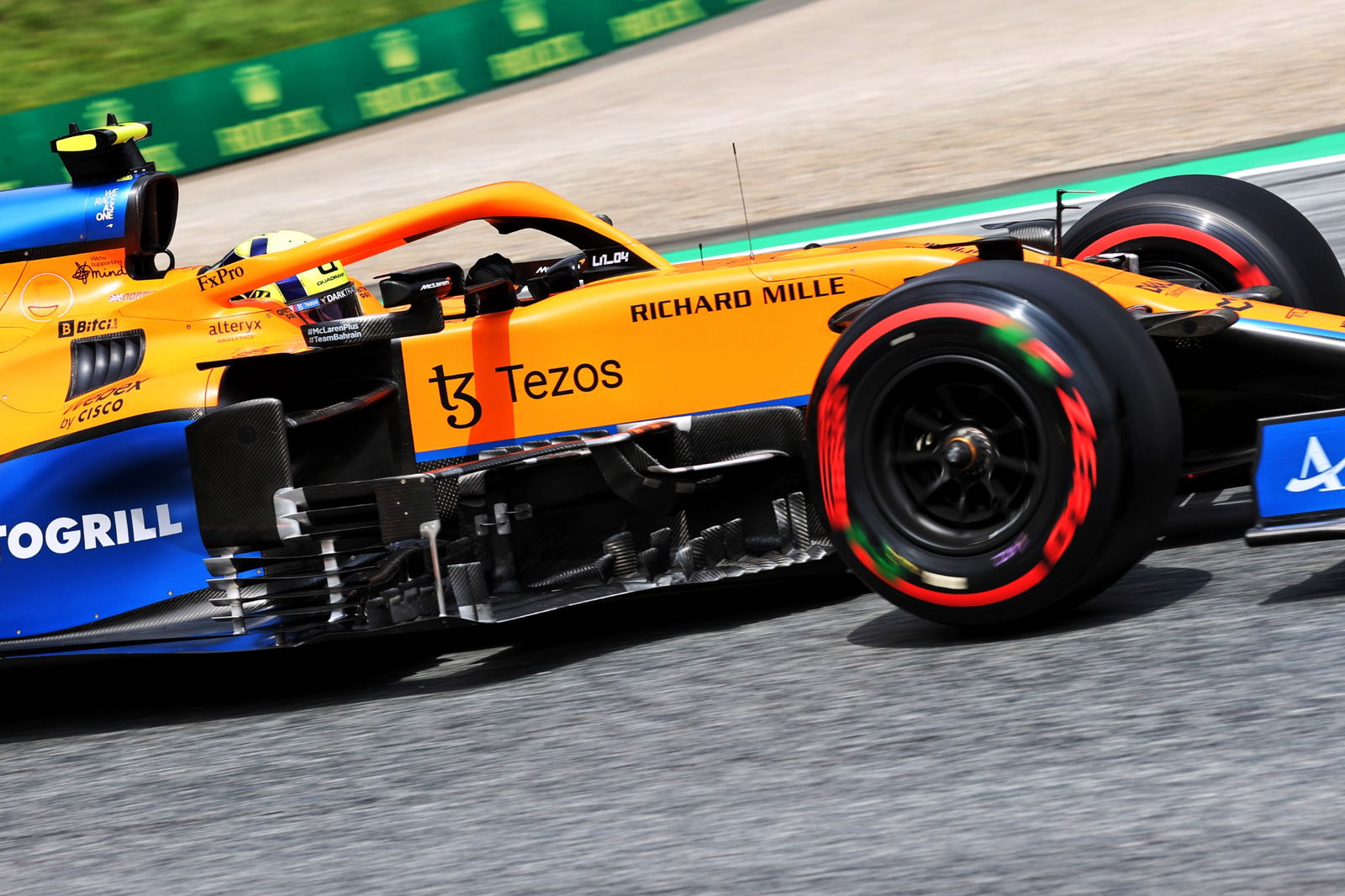 Lando Norris (GBR) McLaren MCL35M.