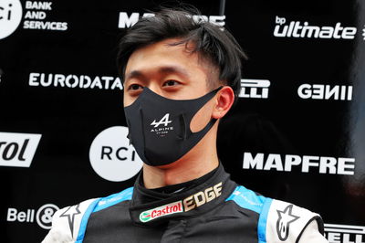 Pengujian Tim Guanyu Zhou (CHN) Alpine F1.