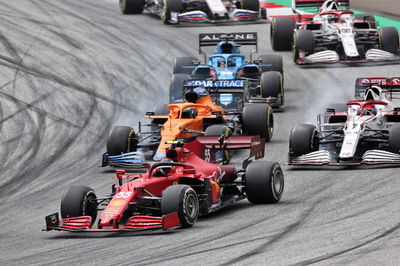 Carlos Sainz Jr (ESP) Ferrari SF-21 at the start of the race.