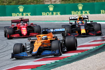 Daniel Ricciardo (AUS) McLaren MCL35M.