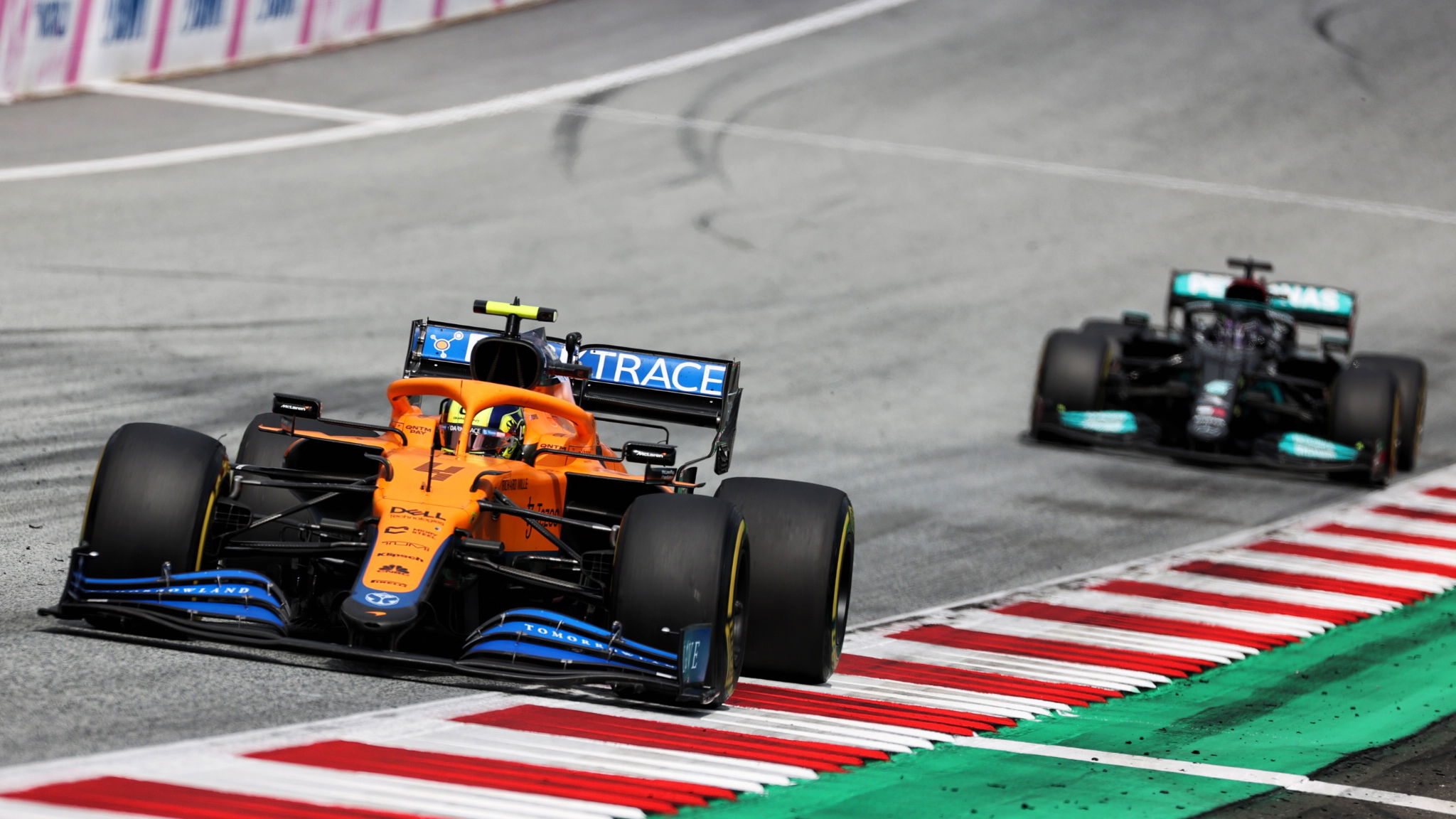 Lando Norris (GBR) McLaren MCL35M.