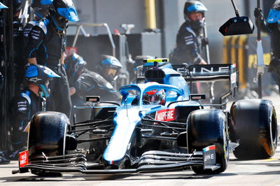 Esteban Ocon (FRA) Alpine F1 Team A521 makes a pit stop.