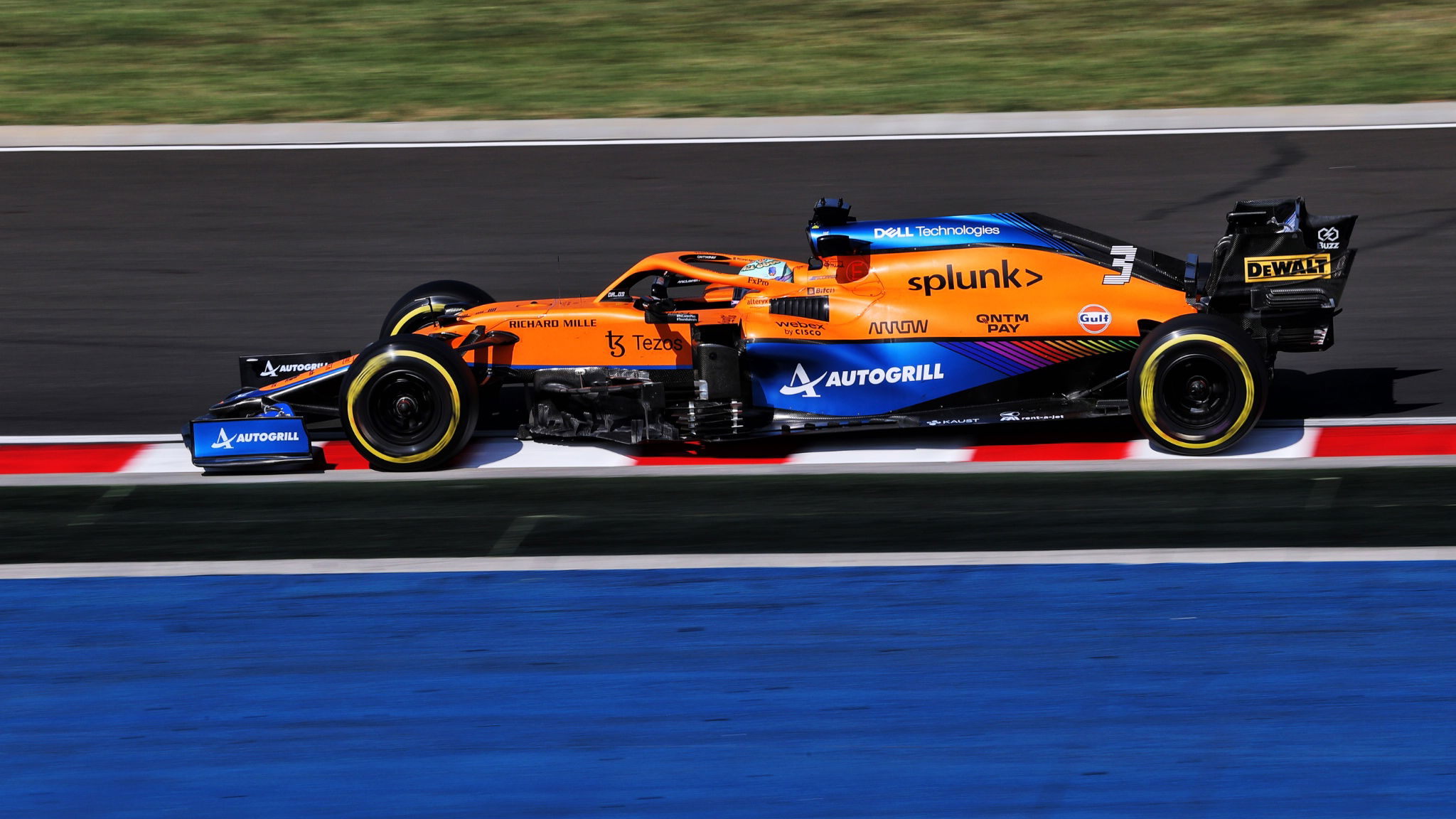 Lando Norris (GBR) McLaren MCL35M.