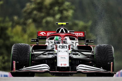 Antonio Giovinazzi (ITA) Alfa Romeo Racing C41.