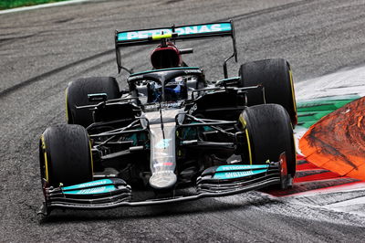 Valtteri Bottas (FIN) Mercedes AMG F1 W12.