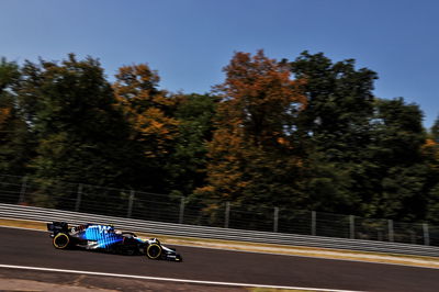 Nicholas Latifi (CDN) Williams Racing FW43B.