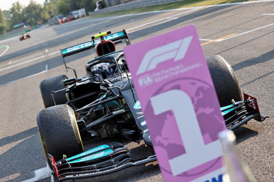 First placed finisher Valtteri Bottas (FIN) Mercedes AMG F1 W12 in Sprint parc ferme.