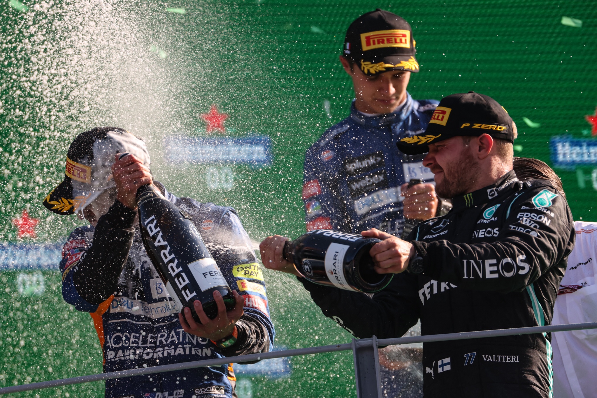 Daniel Ricciardo (AUS) and Valtteri Bottas (FIN), Mercedes AMG F1 