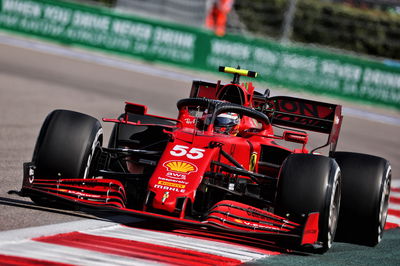 Carlos Sainz Jr (ESP) Ferrari SF-21.